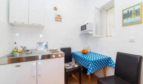 City studio, Split